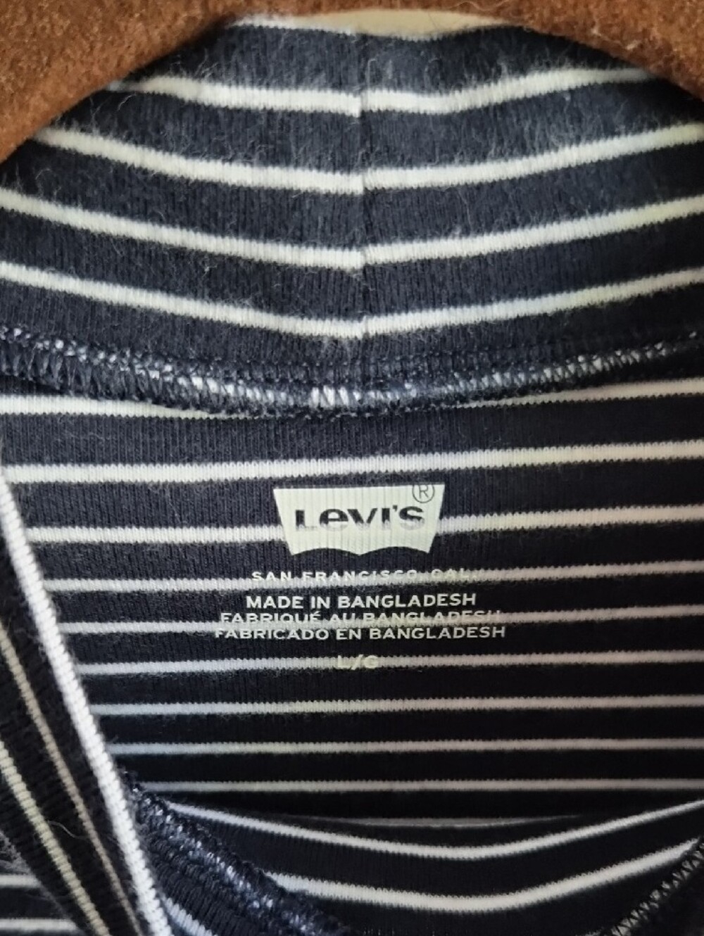 Levi's Navy and White Striped Mock-Neck Crop Top - Picture 2 of 6